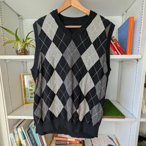Knit Sweater Vest Argyle Club Room Black and Grey Academia Teacher Size Medium
